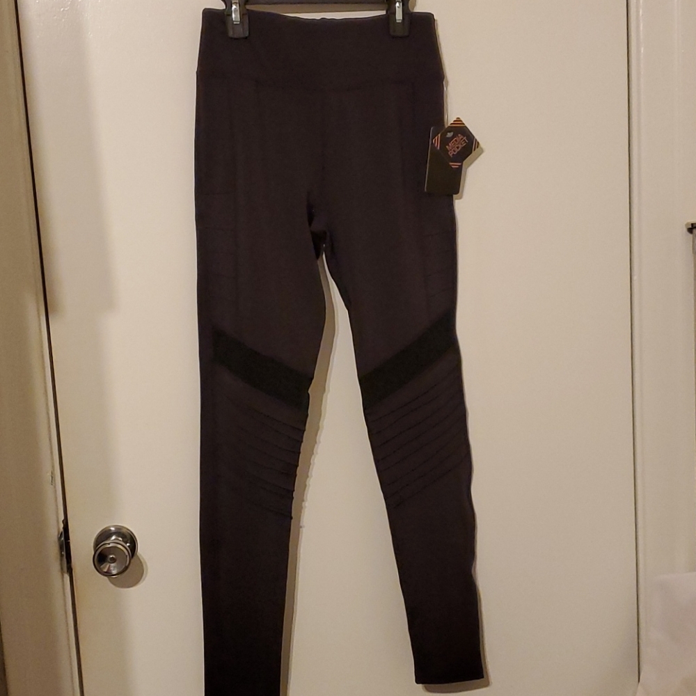 NWT - Black leggings-yoga pants